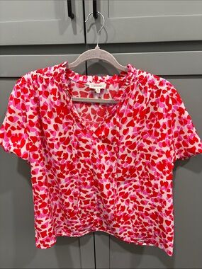 eesome Pink and Red Heart-Print Short Sleeve Blouse